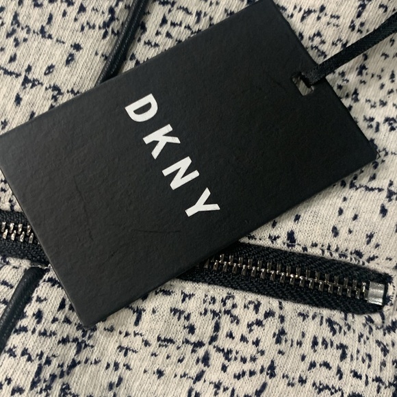 DKNY Donna Karen New York White With Black Stitching Blazer Jacket Women's XXS - Picture 13 of 14